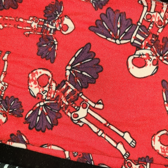 👻🎃💀Bundle LuLaRoe leggings, size L/XL - Picture 2 of 4